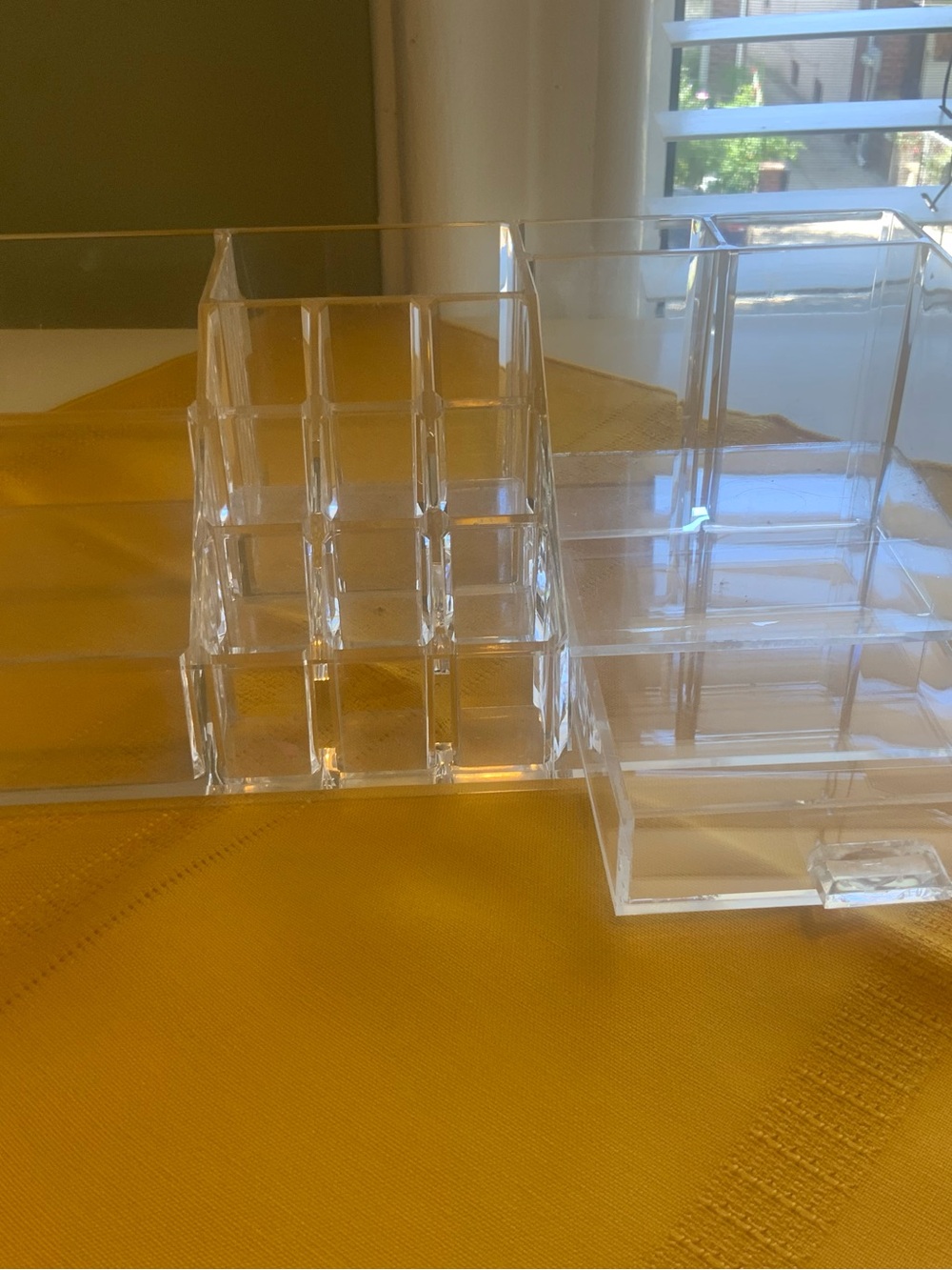 Clear Acrylic Makeup Organizer Countertop Cosmetic Storage Caddy Lipstick Holder